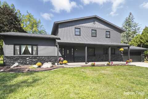 201 Shore Haven Drive SE, Grand Rapids, MI 49546