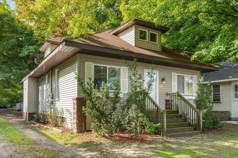 424 W Napier Avenue, Benton Harbor, MI 49022