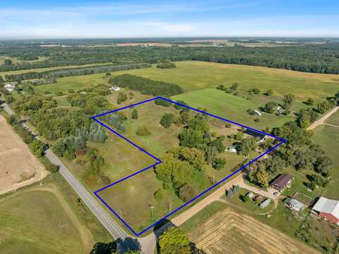 7131 Cowman Road, Hubbardston, MI 48845