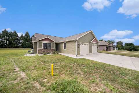 784 Meadows Court, Grass Lake, MI 49240