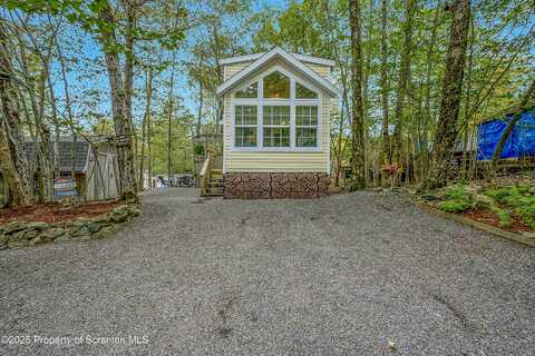 112 Equestrian Trail, Covington, PA 18424