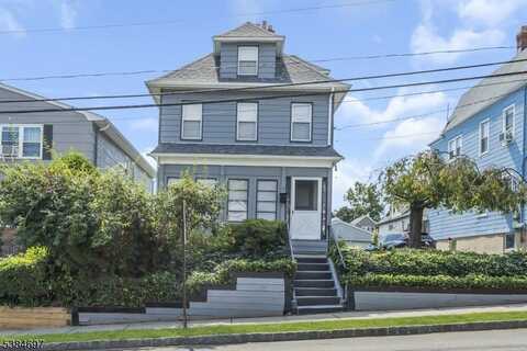 4 Elm St, West Orange, NJ 07052