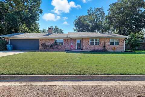 814 Mark Trl, Winnsboro, TX 75494