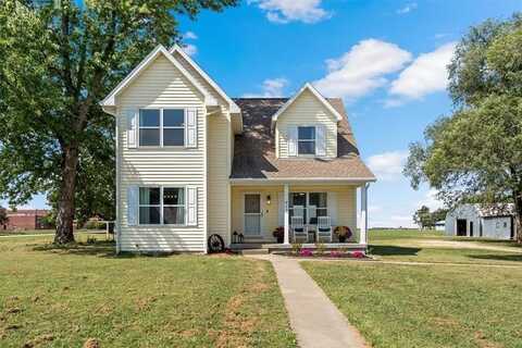 421 N Cleveland Street, Garnett, KS 66032