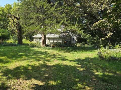 1482 Montana Road, Princeton, KS 66078