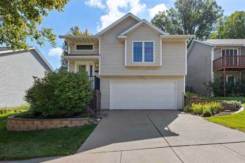 1060 Jensen St, Iowa City, IA 52246