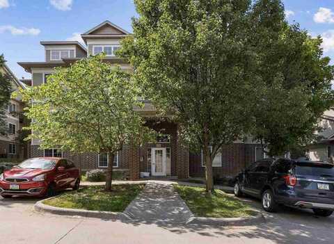1848 W Benton St, Iowa City, IA 52246
