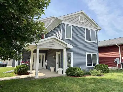 2731 Blazing Star, Iowa City, IA 52240