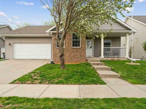 1819 Chelsea Ct, Iowa City, IA 52240
