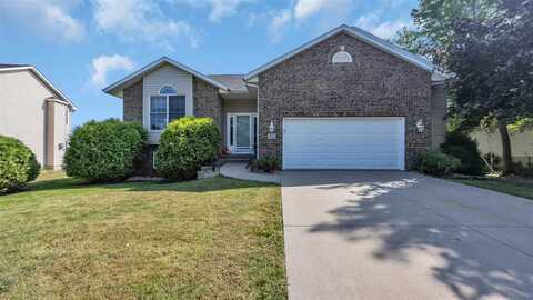 355 Fox Run, North Liberty, IA 52317