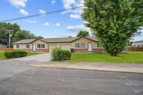 1731 And 1733 O Street, Heyburn, ID 83336