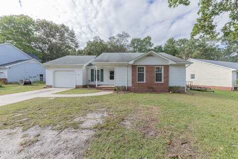 153 Raintree Circle, Jacksonville, NC 28540