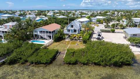 231 W Indies Drive, Ramrod Key, FL 33042
