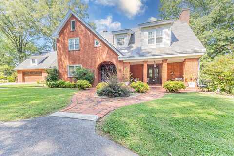 1533 Springbrook Road, Alcoa, TN 37701