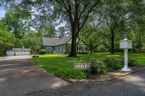 1614 Garner Ln., Longview, TX 75605
