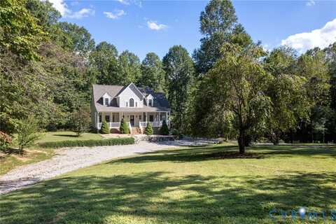 7994 Stonewall Dr, Amelia, VA 23002