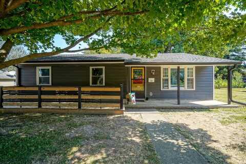 212 S Willow Street, Flora, IN 46929
