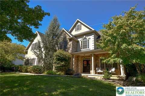 2142 Fieldstone Drive, Shamokin, PA 18015