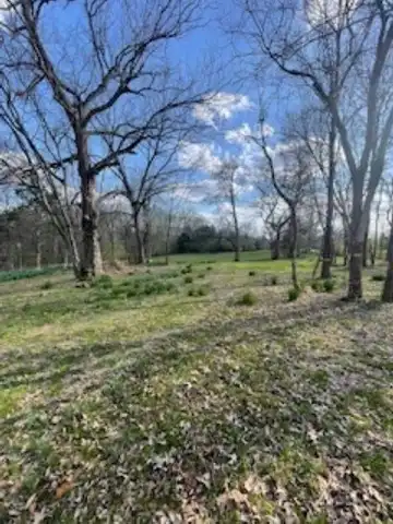 10485 RALEIGH-LAGRANGE, Eads, TN 38028