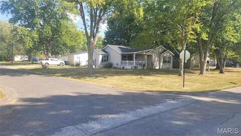 1000 S Illinois Avenue, Litchfield, IL 62056