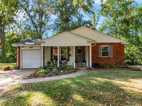 147 Maple Hill Lane, Unincorporated, MO 63122