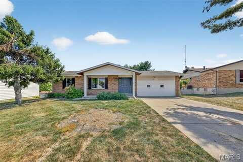 3909 Golden Hills Drive, Saint Peters, MO 63376