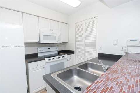 1227 SW 46th Ave, Pompano Beach, FL 33069
