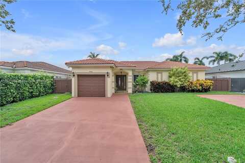 8934 NW 164th St, Miami Lakes, FL 33018