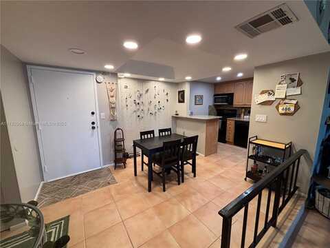 3650 Inverrary Dr, Lauderhill, FL 33319
