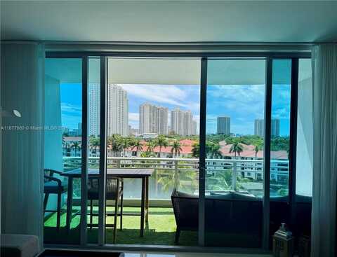 2950 NE 188th St, Aventura, FL 33180