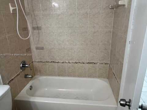 15475 SW 80th St, Miami, FL 33193