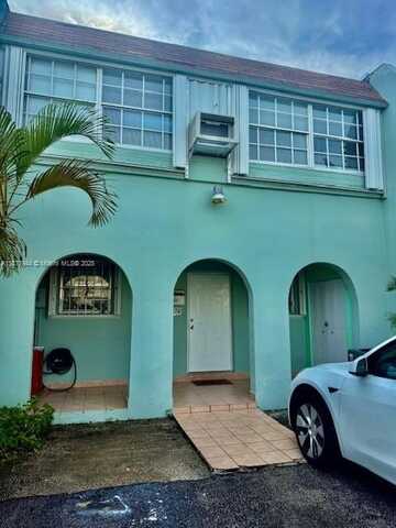 7174 W 2nd Ln, Hialeah, FL 33014