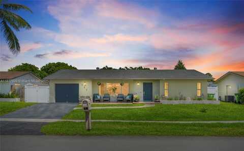 721 NW 98th Ave, Pembroke Pines, FL 33024