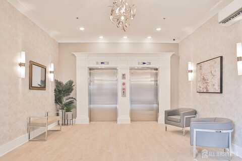 175 Quincy Court, Hopelawn, NJ 08861