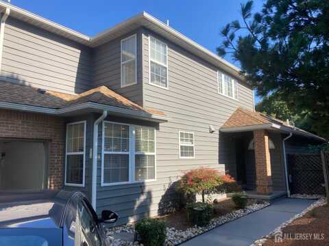 87 Fairway Boulevard, Monroe, NJ 08831