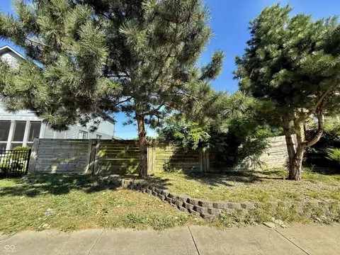 1715 N College Avenue, Indianapolis, IN 46202