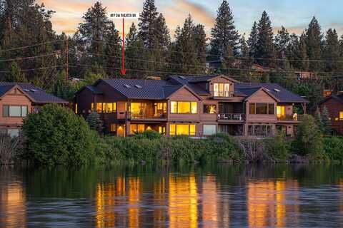 897 SW Theater Drive, Bend, OR 97702