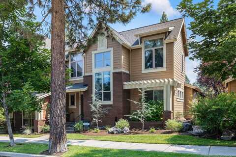 2543 NW Crossing Drive, Bend, OR 97703