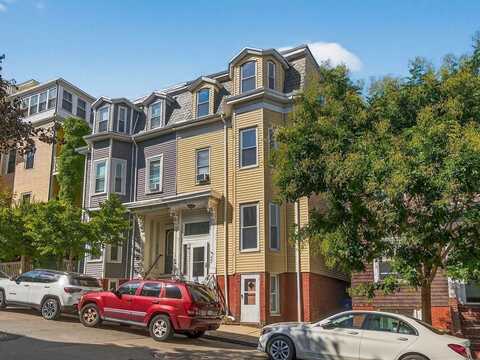 404 East 7th Street, Boston, MA 02127