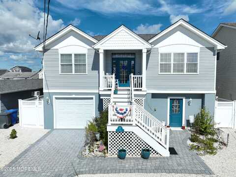 36 David Drive, Manahawkin, NJ 08050