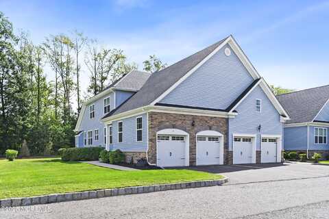 7 Remington Court, Farmingdale, NJ 07727