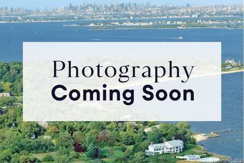 802 Willow Lane, Valley Stream, NY 11580