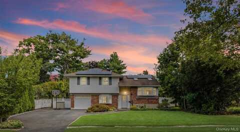 29 Ashland Drive, Kings Park, NY 11754