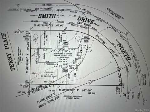 1700 Smith Drive S, Southold, NY 11971