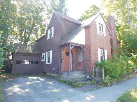 670 Hammond Street, Bangor, ME 04401