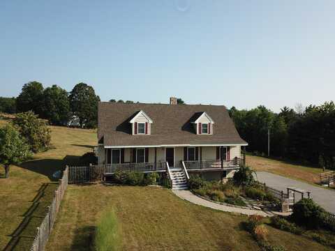 8 Evans Hill Drive, Denmark, ME 04022