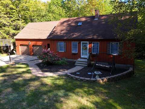 38 Pamela Drive, Winthrop, ME 04364