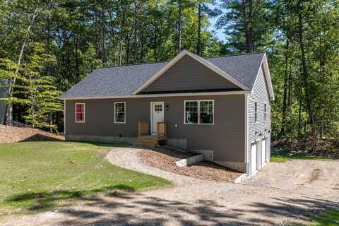92 Crescent Drive, Waterboro, ME 04061