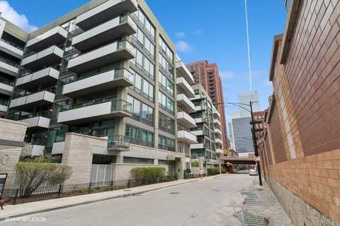 660 W Wayman Street, Chicago, IL 60661