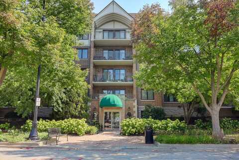 5 S Pine Street, Mount Prospect, IL 60056